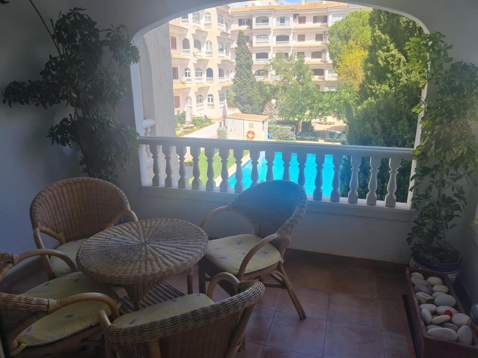 Nice And Cozy Flat With Pool Next To The Beach 阿尔比尔 外观 照片